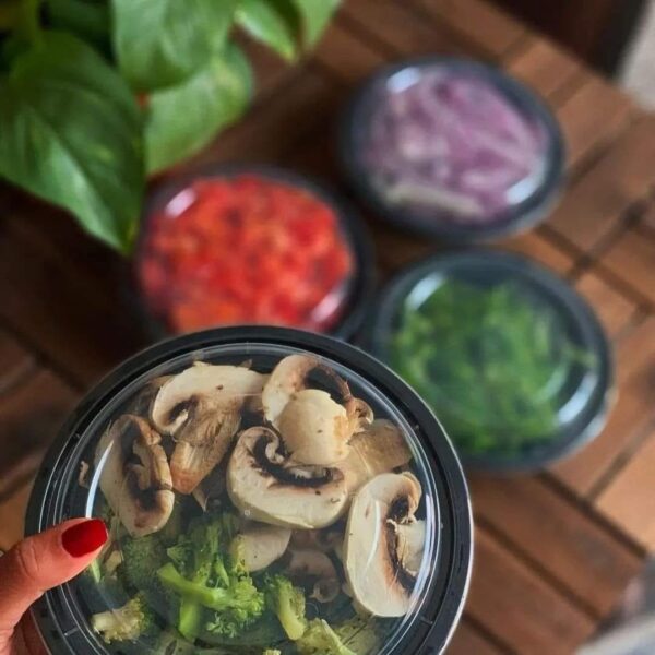 boîte salade noir 100 pièce